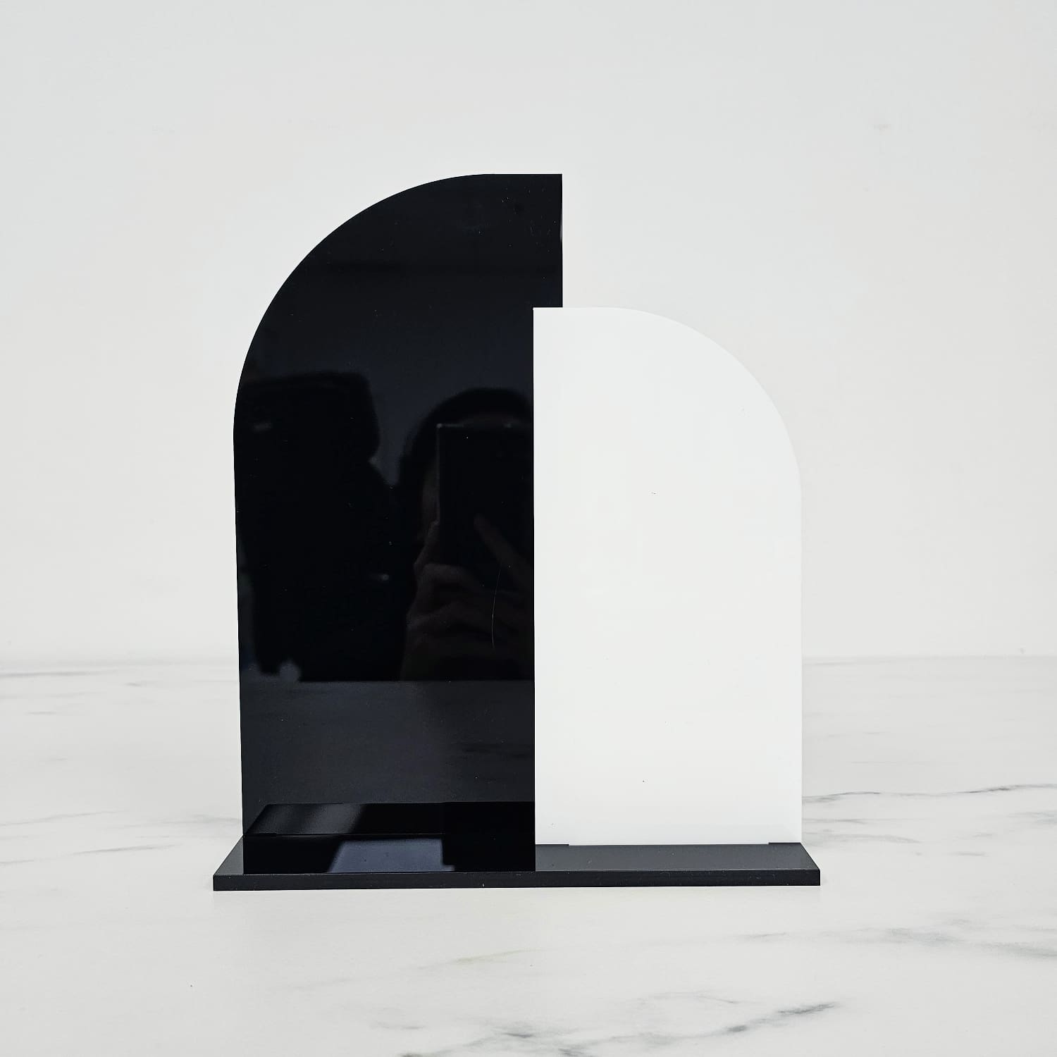 Freestanding Double Half Arch