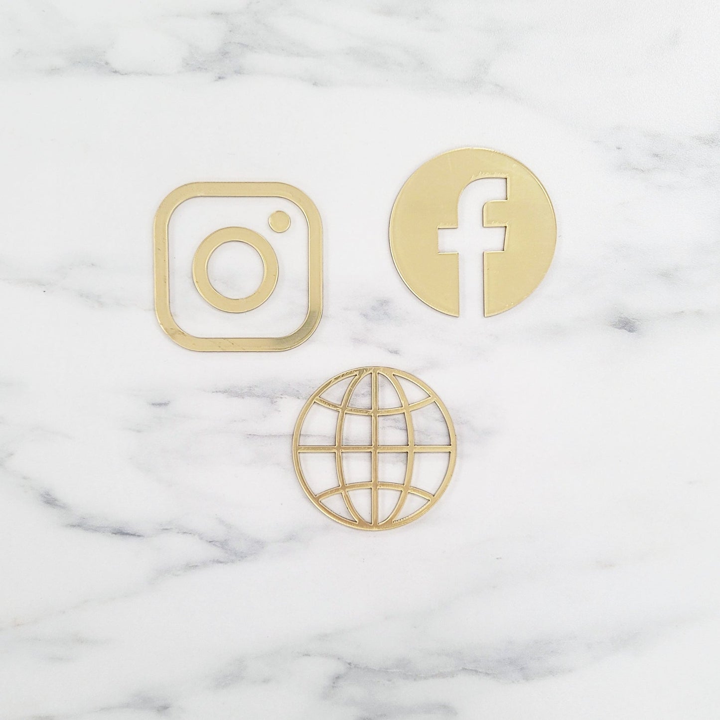 Social Media Badges | Trio
